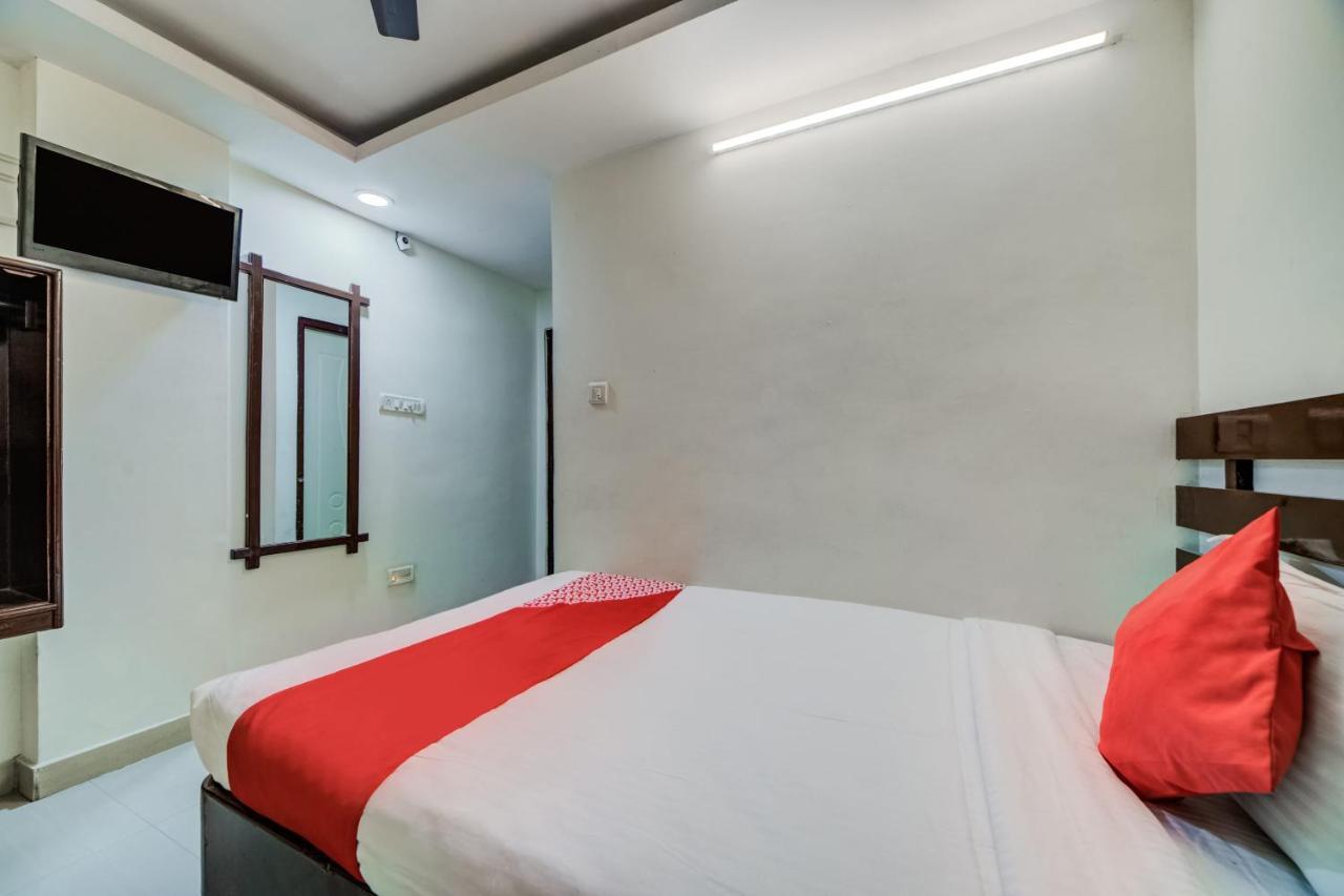 Oyo 33504 Hotel Ananda Inn Hajdarabad Zewnętrze zdjęcie