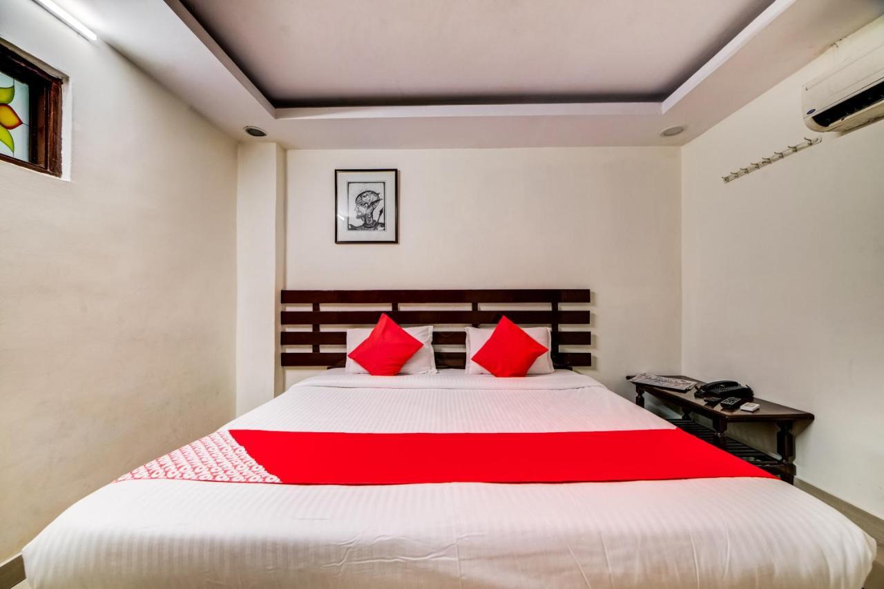 Oyo 33504 Hotel Ananda Inn Hajdarabad Zewnętrze zdjęcie
