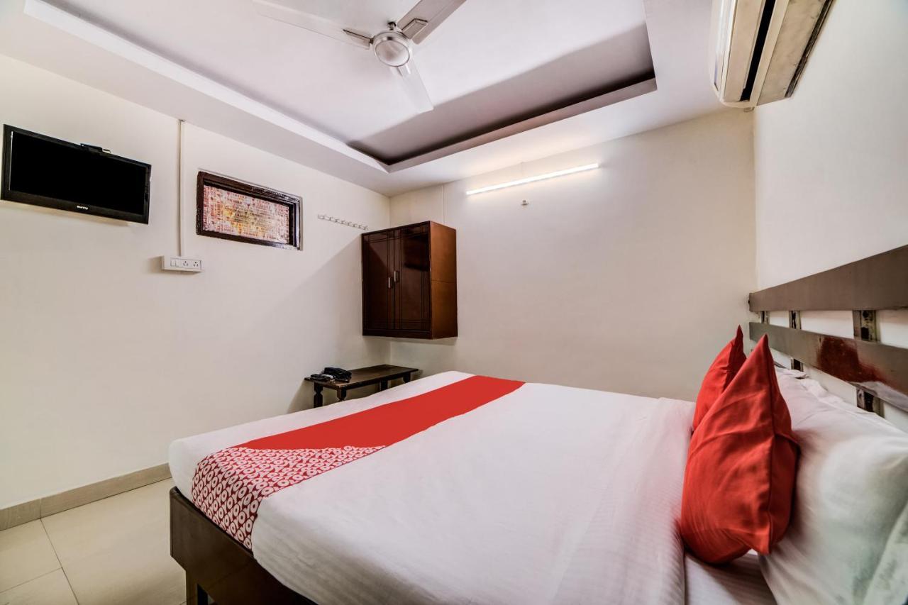 Oyo 33504 Hotel Ananda Inn Hajdarabad Zewnętrze zdjęcie