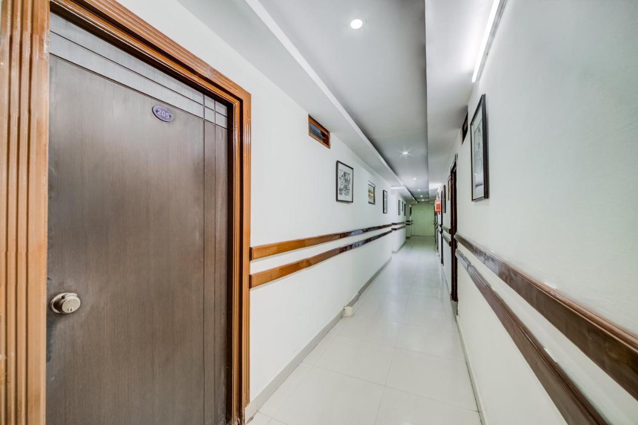 Oyo 33504 Hotel Ananda Inn Hajdarabad Zewnętrze zdjęcie
