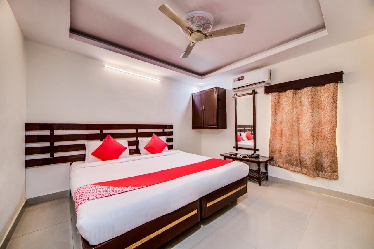 Oyo 33504 Hotel Ananda Inn Hajdarabad Zewnętrze zdjęcie