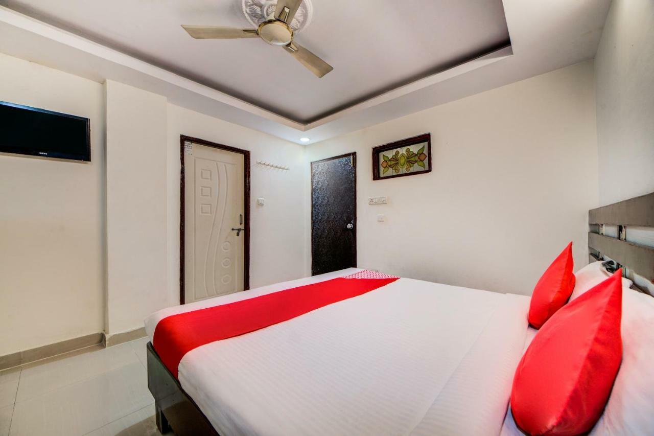Oyo 33504 Hotel Ananda Inn Hajdarabad Zewnętrze zdjęcie